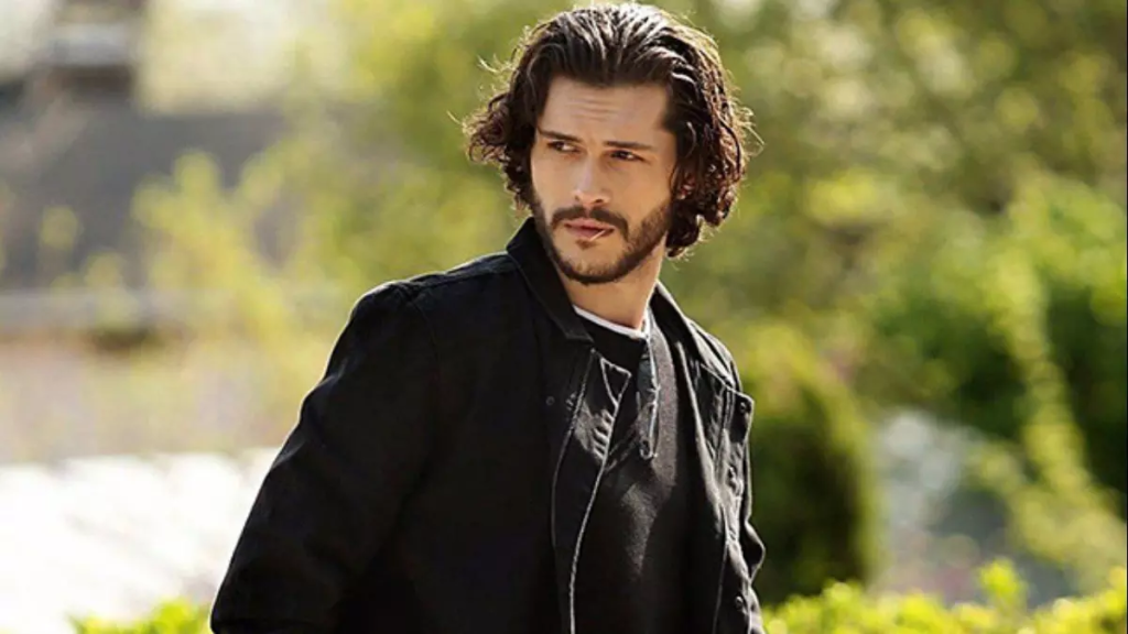 alperenduymaz1-1024x576 Leyla Hayat Aşk Adalet Civan - Alperen Duymaz Kimdir?