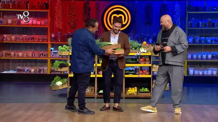 masterchef-2 14 Eylül Cumartesi Masterchef kim kazandı son eleme adayı kim oldu?